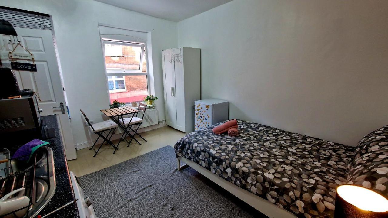 Small Cozy Studio Zone 1 Londyn Zewnętrze zdjęcie